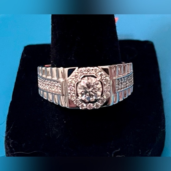 🆕 Mens size 10 Sterling and 2.5 ct Moissanite Ring